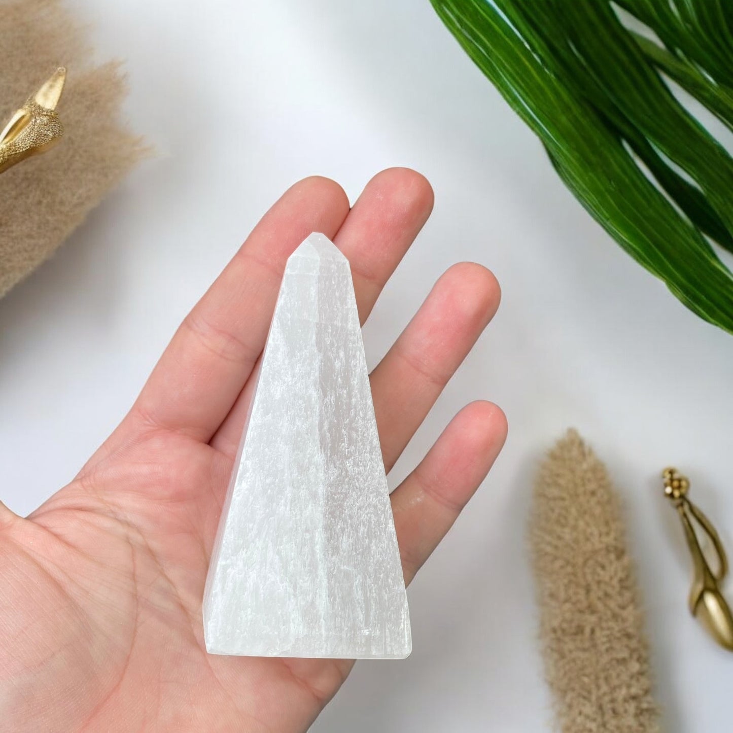 Selenīta tornis 8-10cm (izmērs-M)