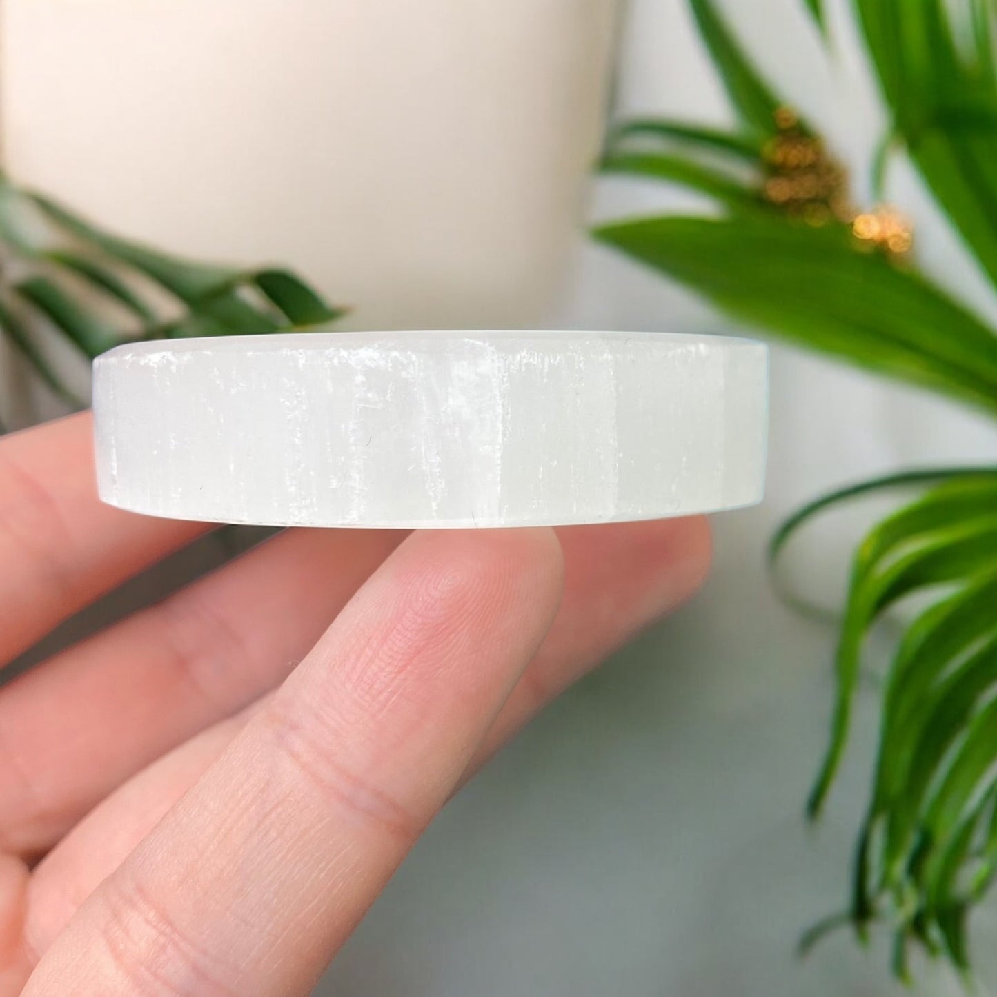 Selenīta uzlādes paliktnis (XS-izmērs)