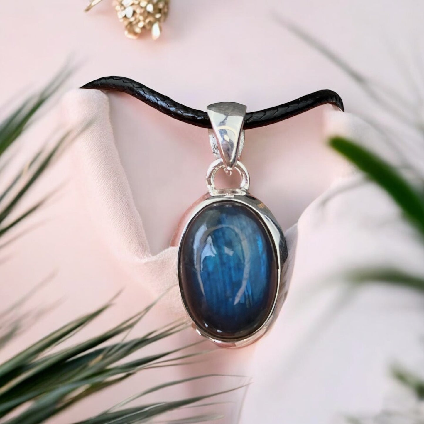 Labradorīta sudraba 925 kulons