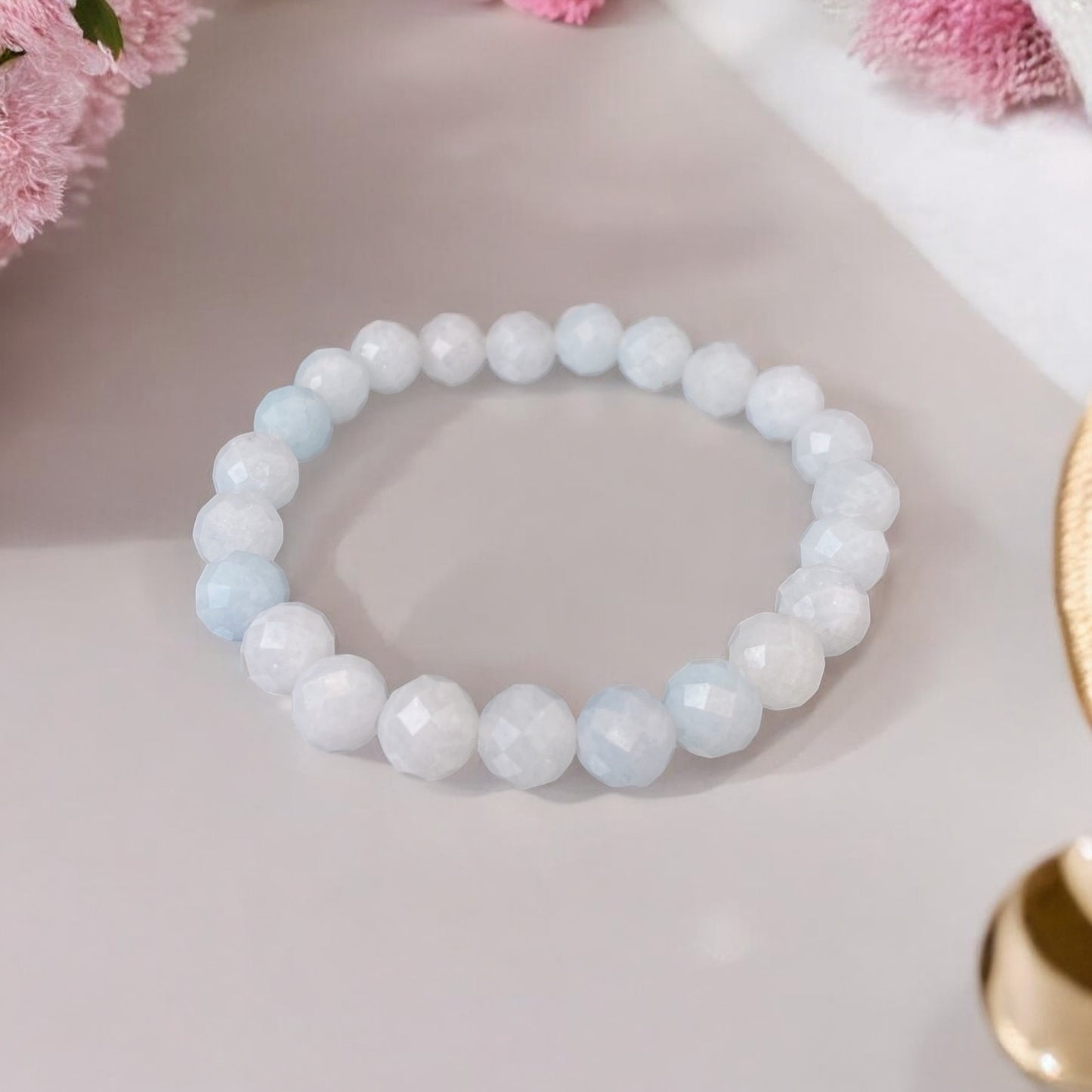 Aquamarine bracelet(Aquamarine, polished shape, 8mm. For courage, stability and self-confidence.)