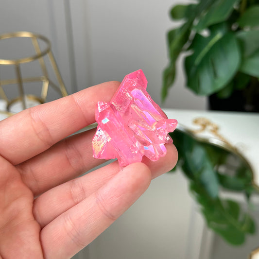 Rozā Aura Kvarcs (27g.)