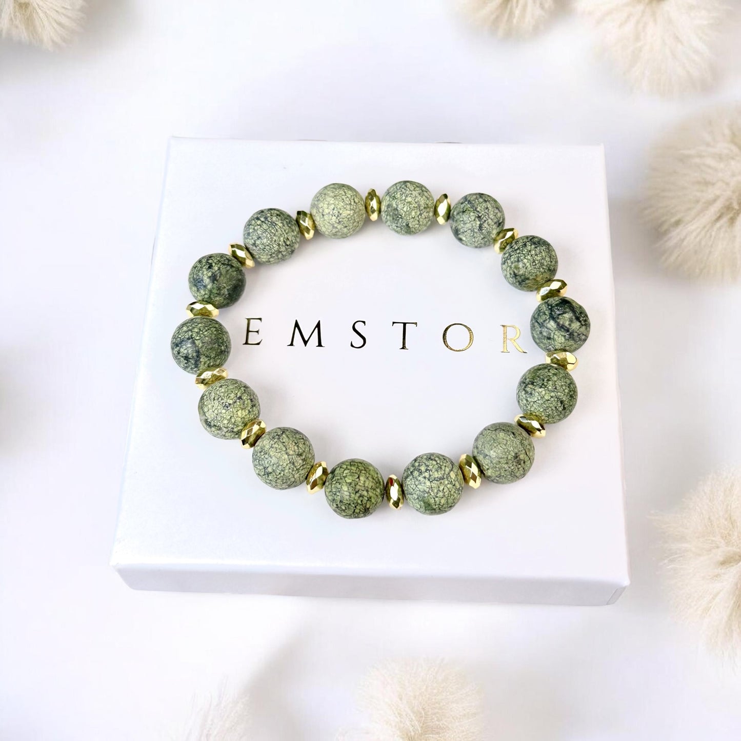 Serpentīna/ Čūskakmens rokassprādze (Serpentīns, 10mm. Intuīcijai, enerģijai un aizsardzībai.)