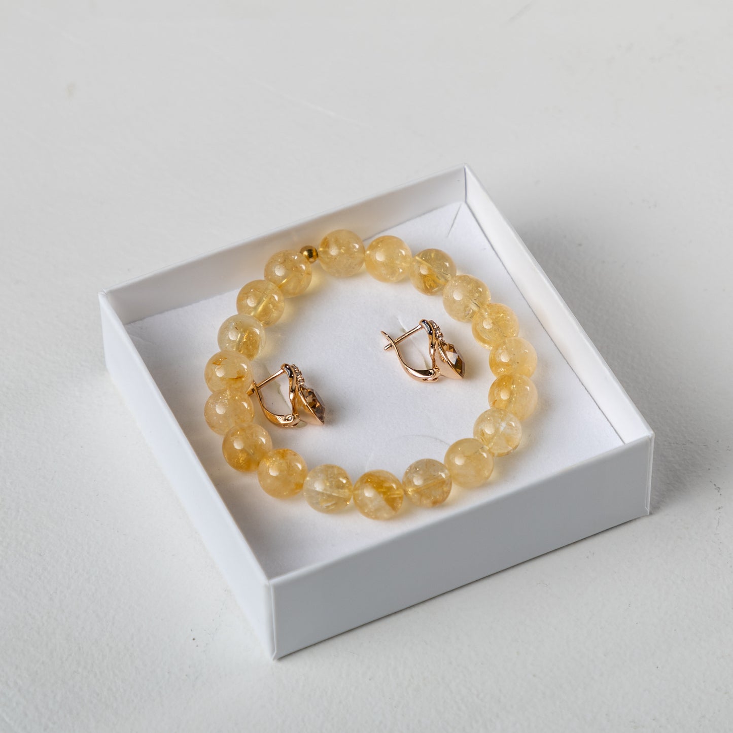 Citrine bracelet set with decorative crystals earrings