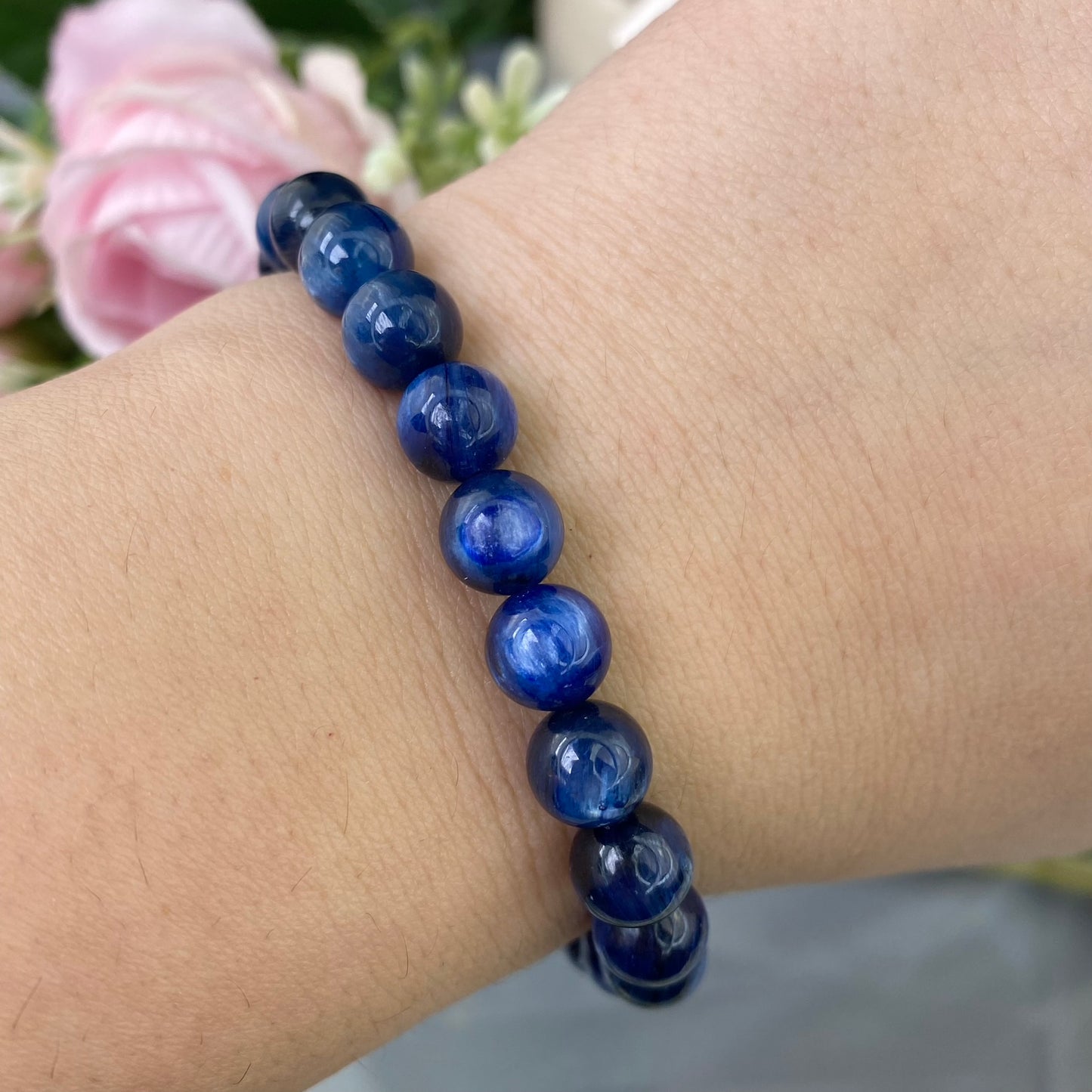 Kyanite bracelet (high quality, 8mm)