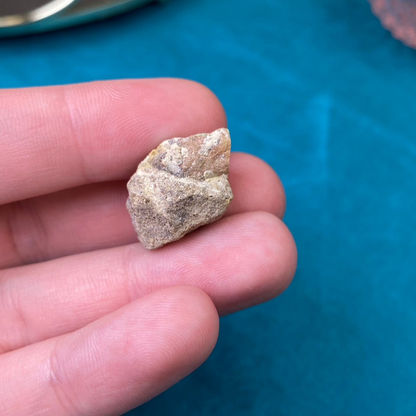 Natural raw Opal 2,8g. (High Quality, Ethiopia)
