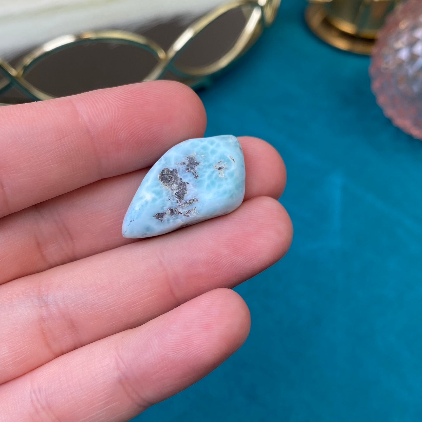 Natural polished Larimar 5,2g.