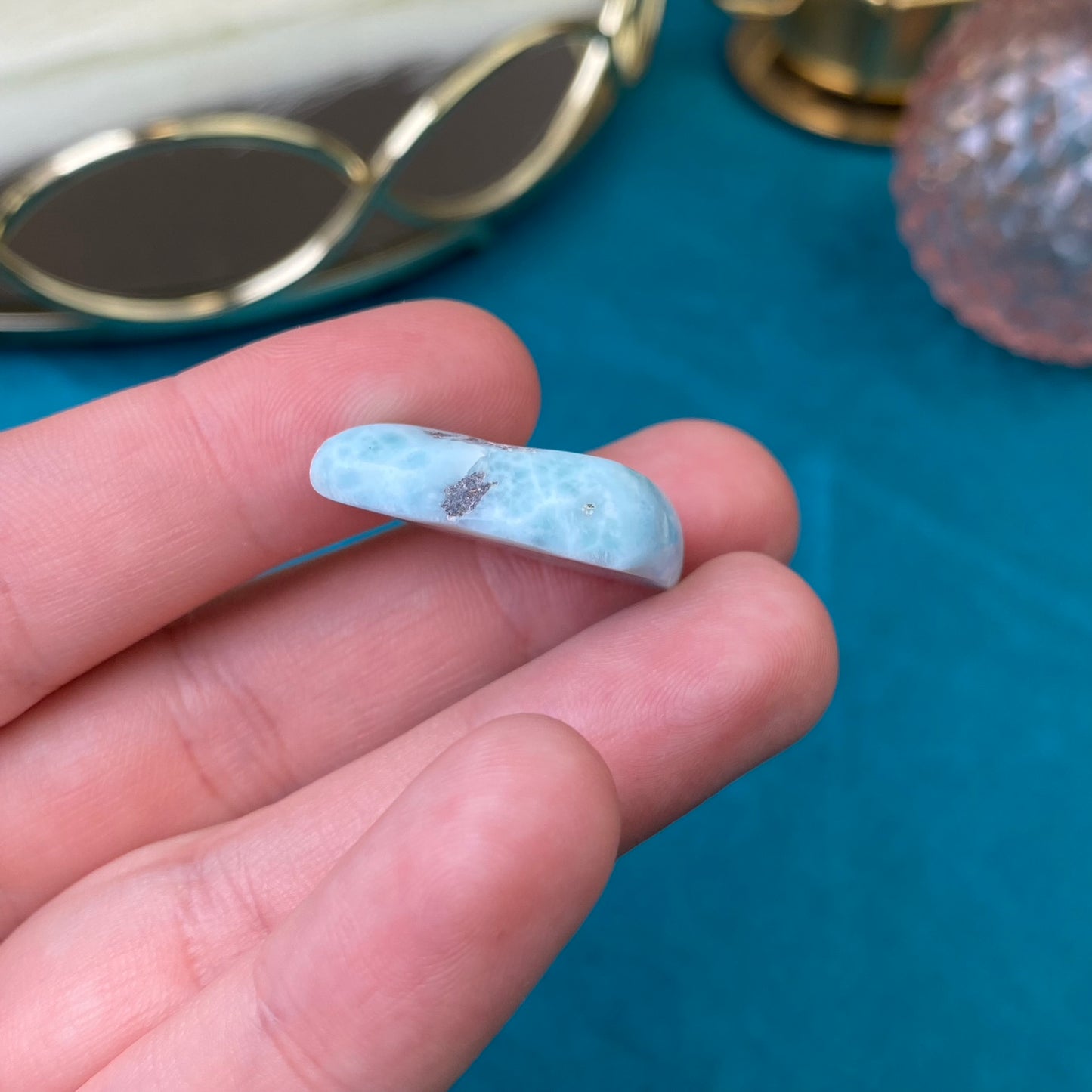 Natural polished Larimar 5,2g.