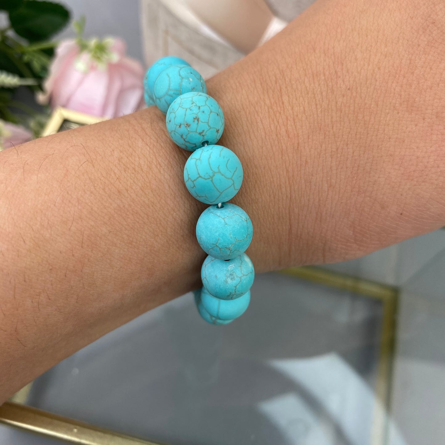 Magnesite bracelet (Magnesite 10mm, tinted)