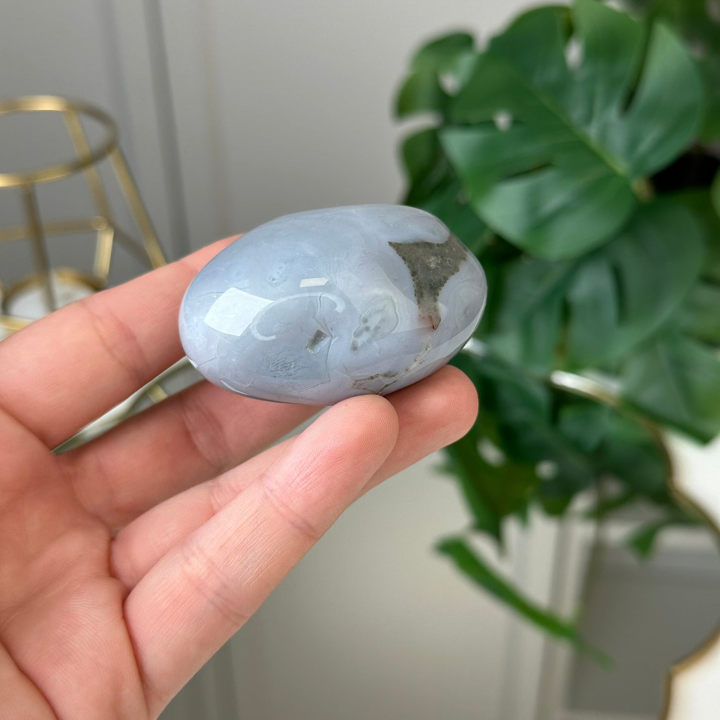 Ahāts 104g.