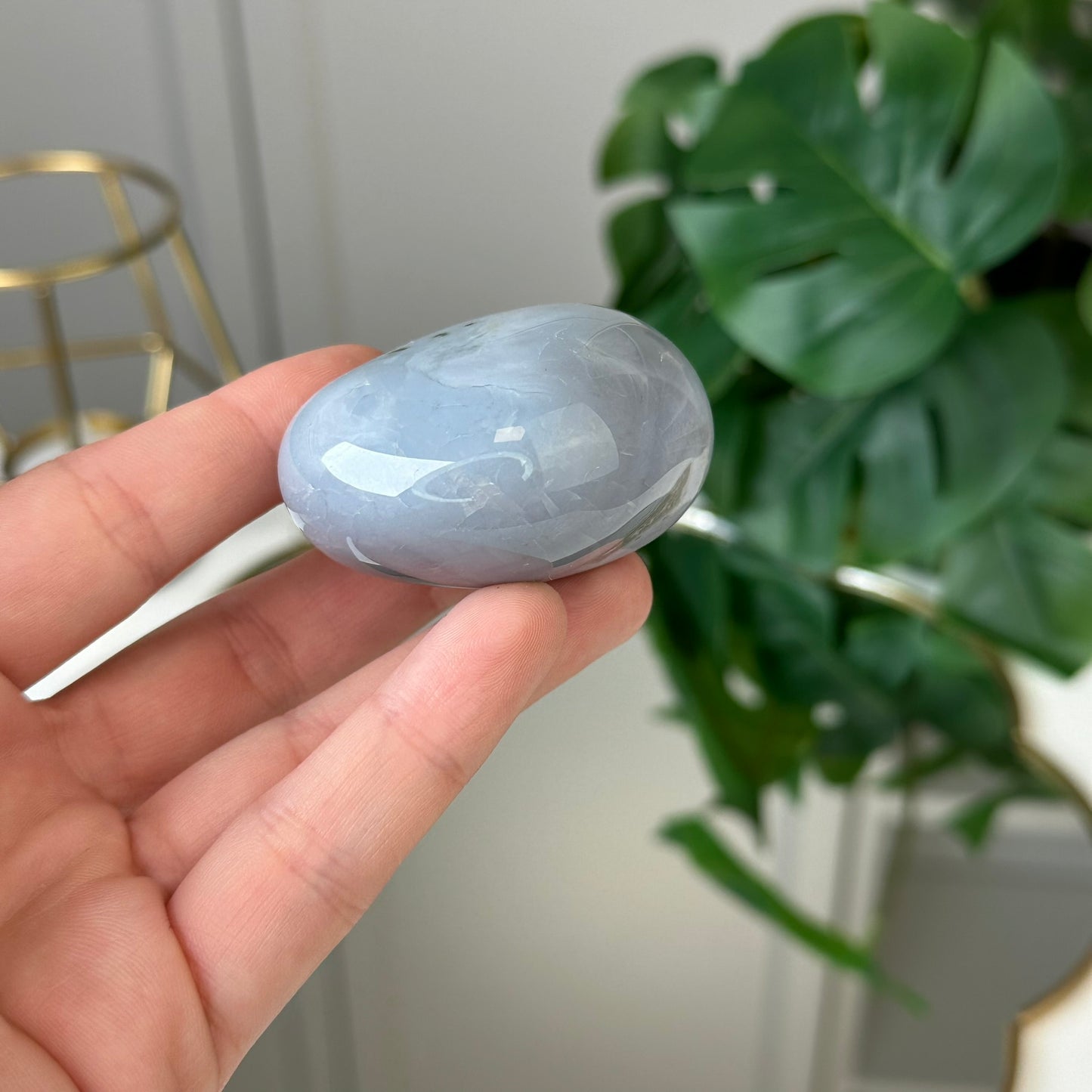 Ahāts 104g.