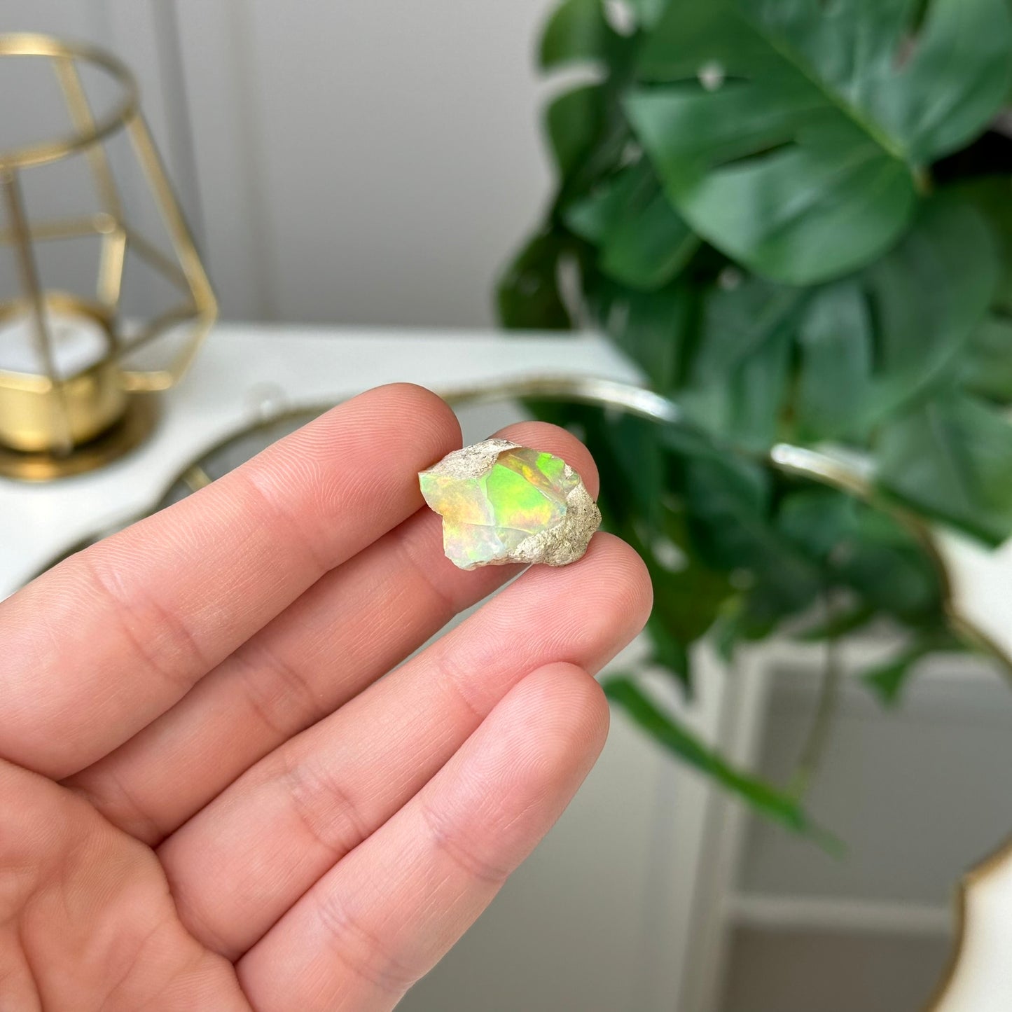 Neapstrādāts Opāls 2.6g. (Augsta kvalitāte, Etiopija)