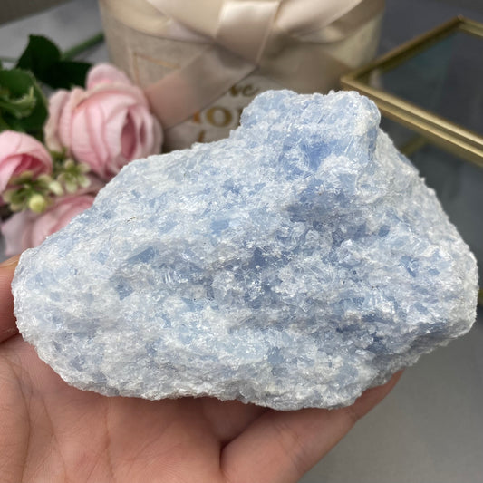 Blue Calcite (530g.)