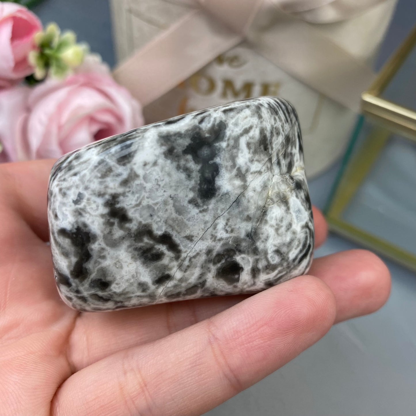 Agate (208 g.)