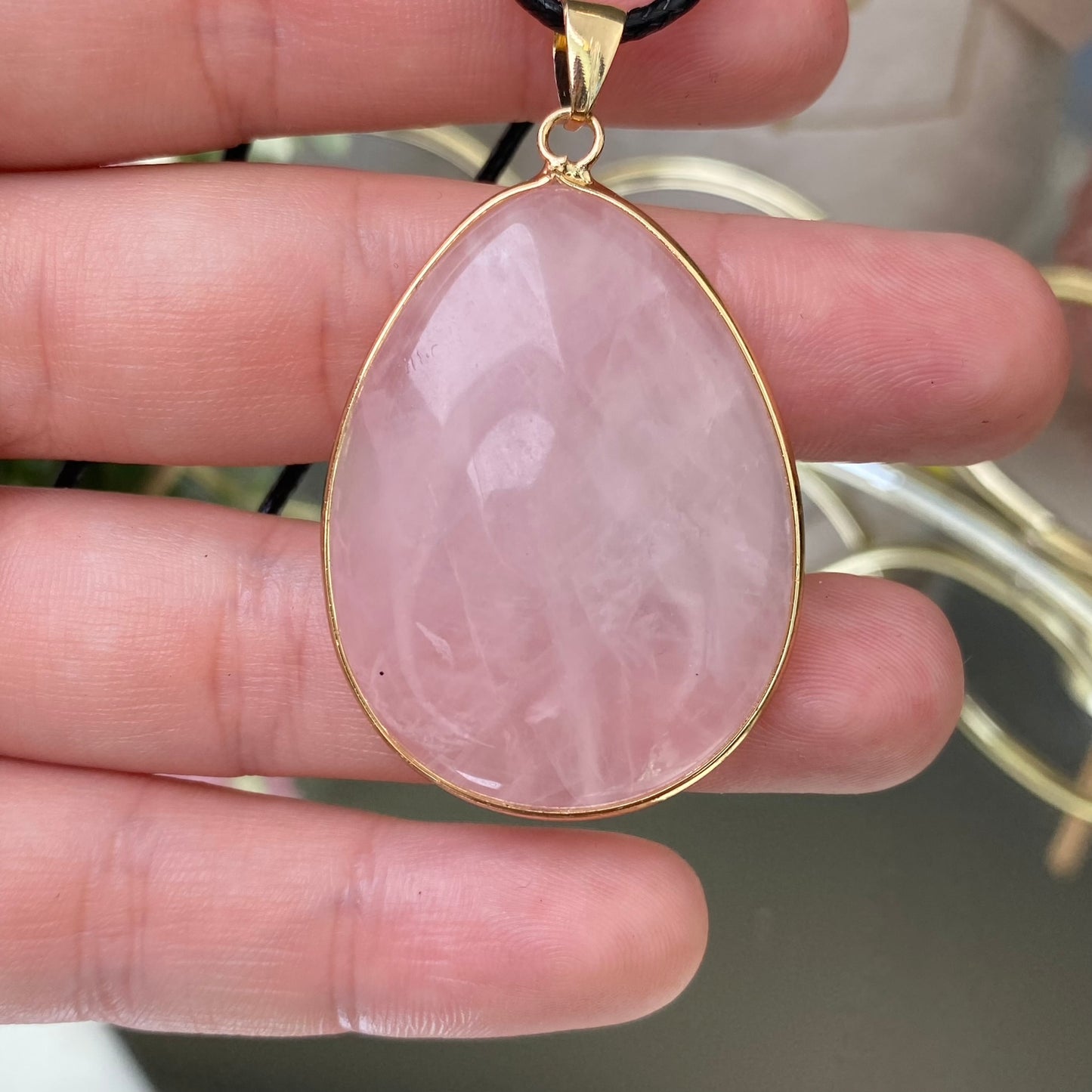 Rose Quartz pendant (Rose Quartz)