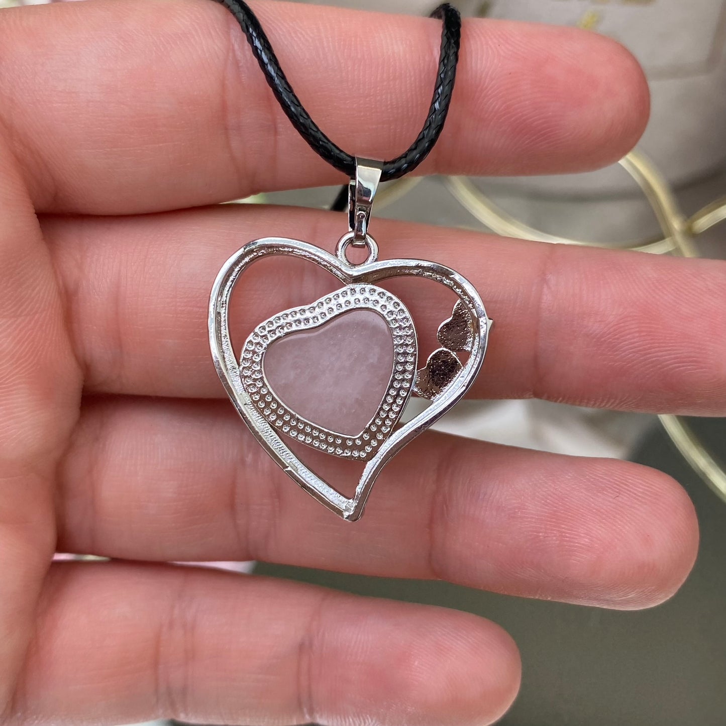 Rose Quartz pendant (Rose Quartz)