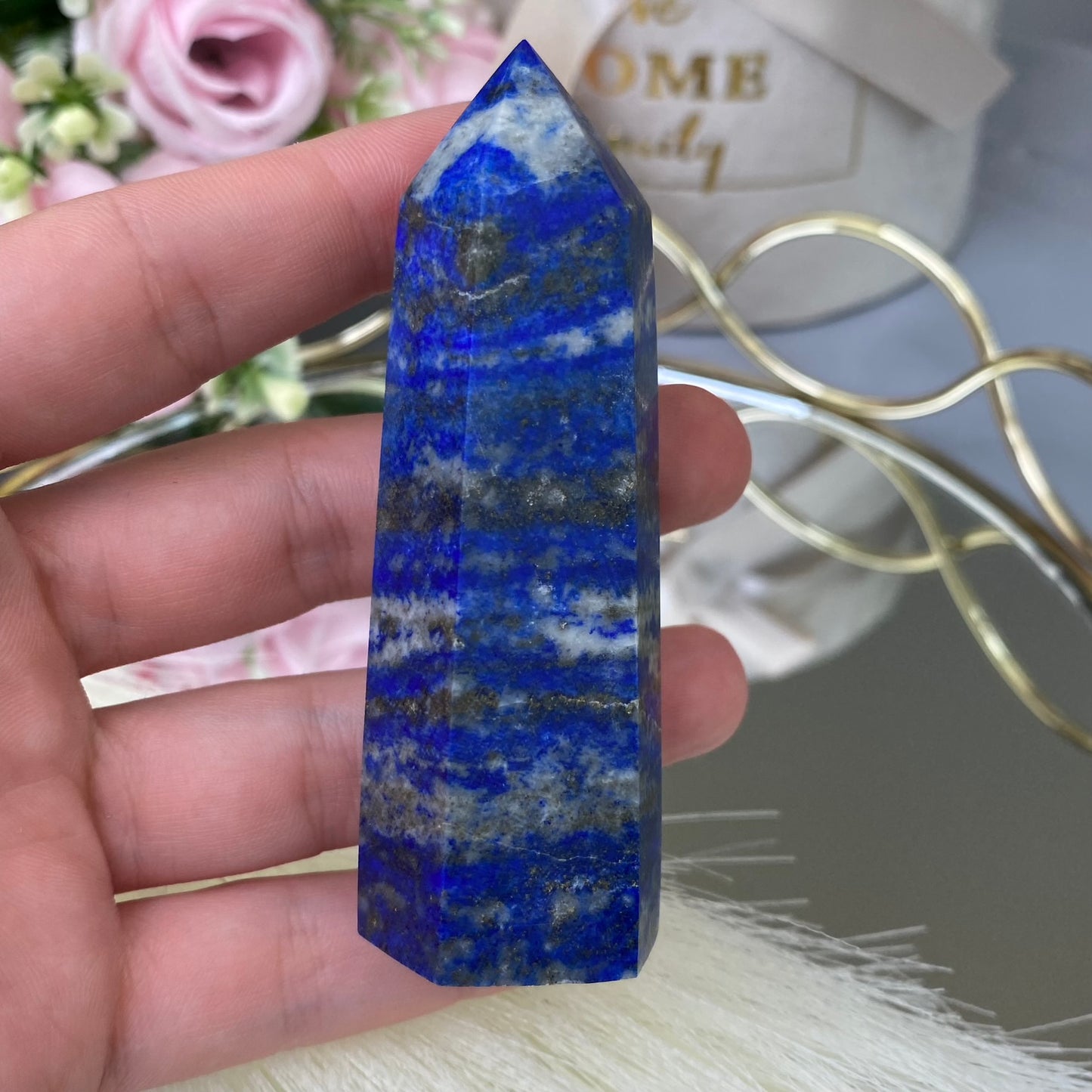 Lazurite tower (117g.)