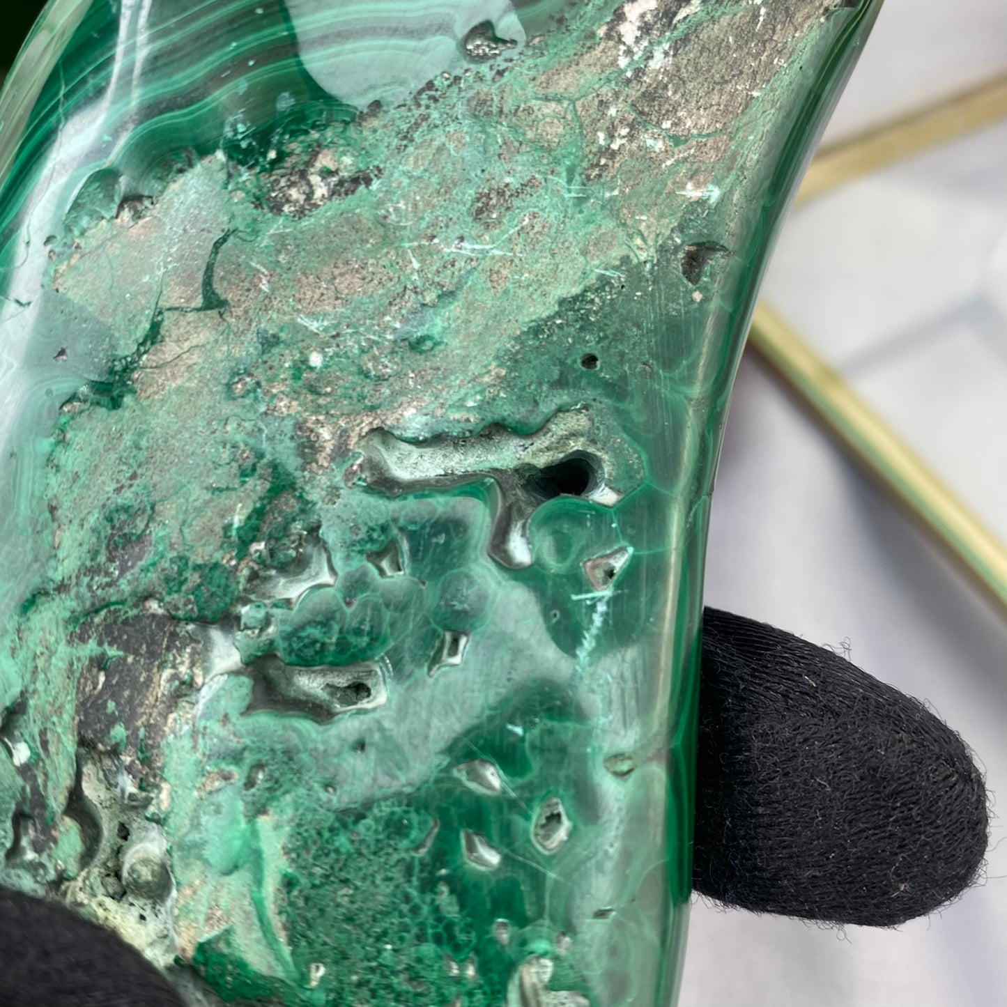 Malachite (350g., 12.5x2-3x5.5)