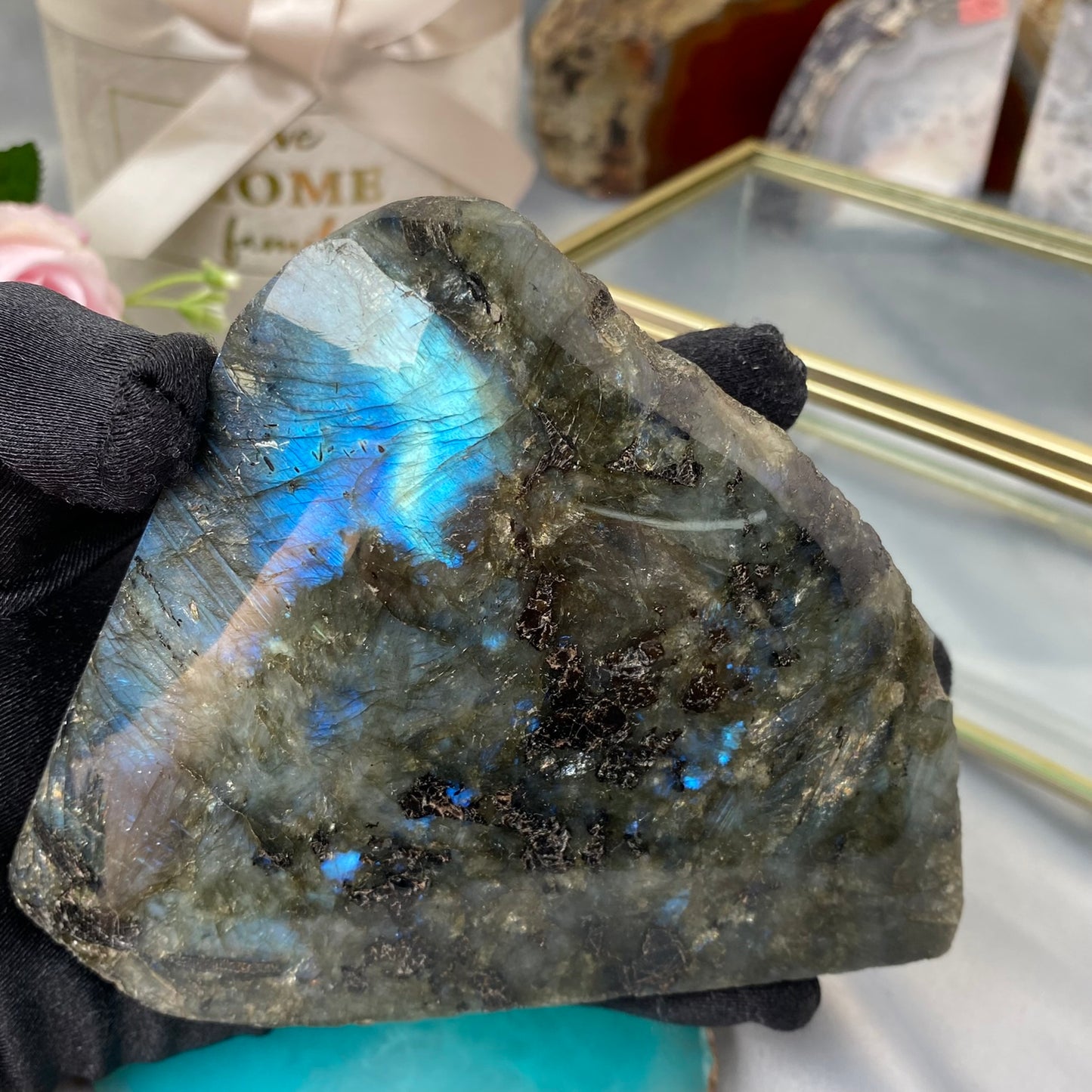 Labradorite (722g.)
