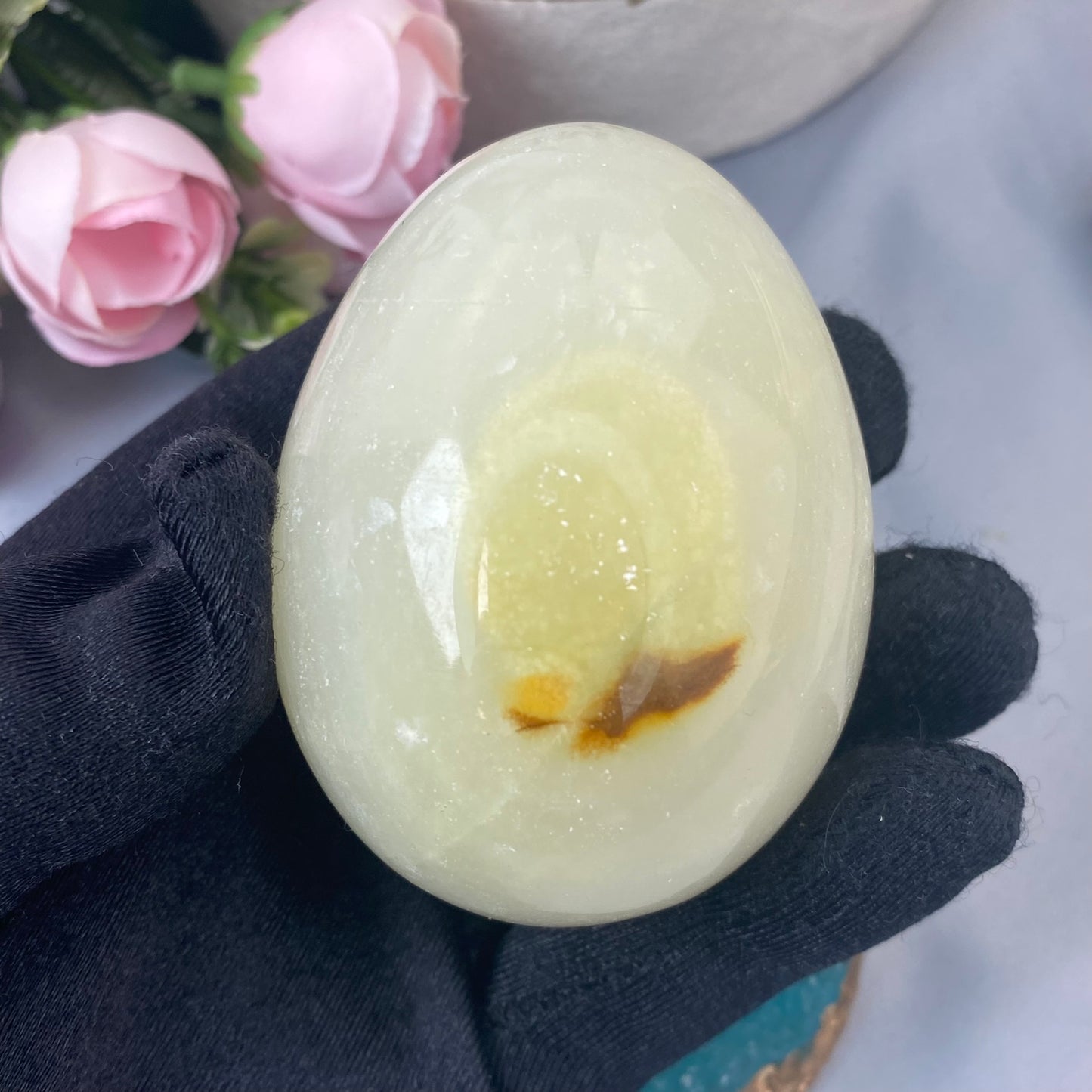 Marble Onyx egg (Onyx 253g., 4.6×6.1cm)