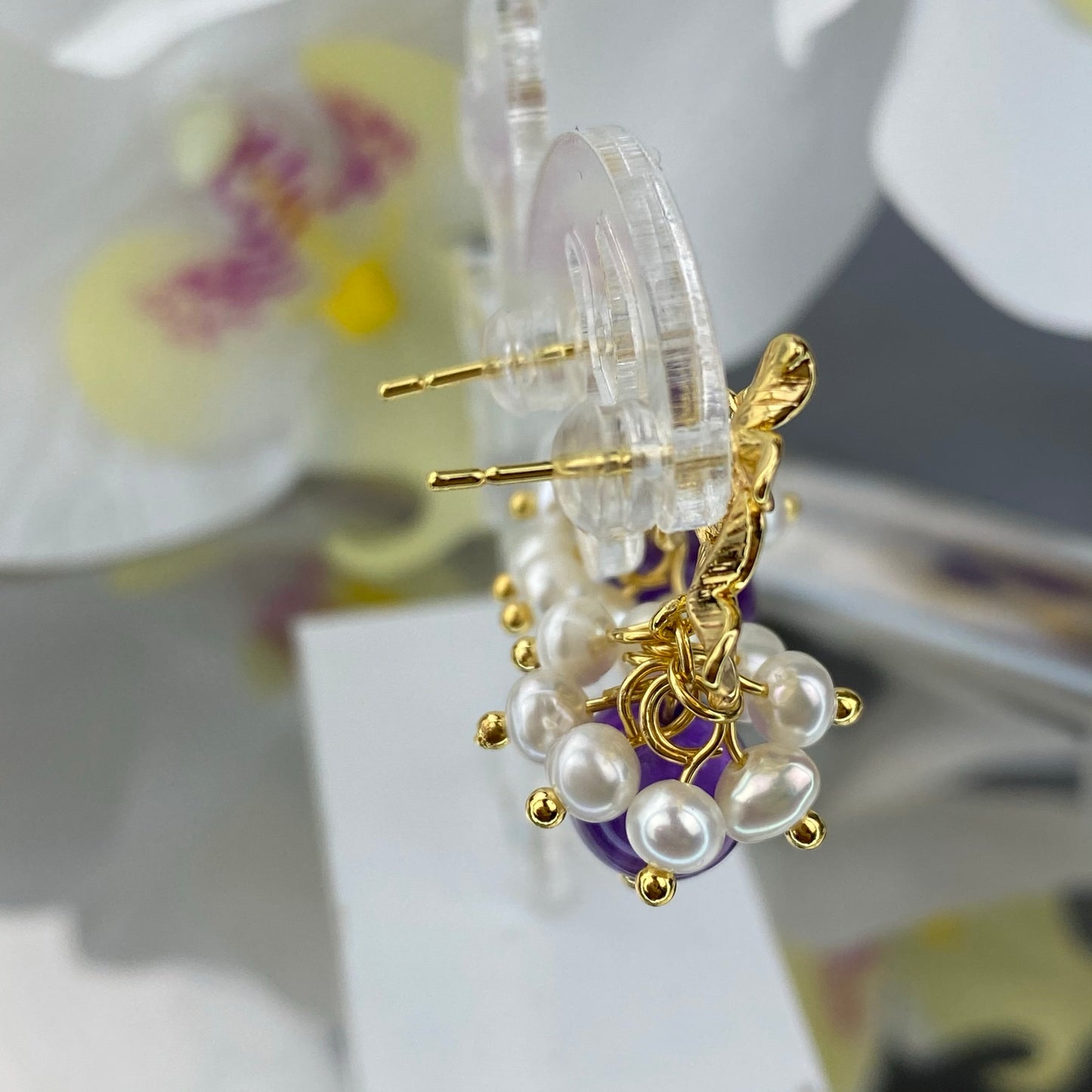 Amethyst and River pearl earrings (Amethyst, River pearls)