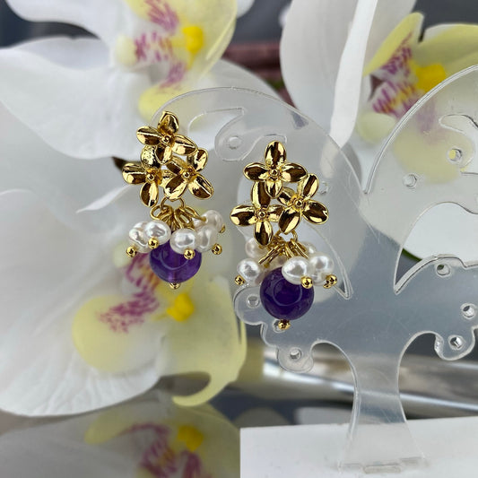 Amethyst and River pearl earrings (Amethyst, River pearls)