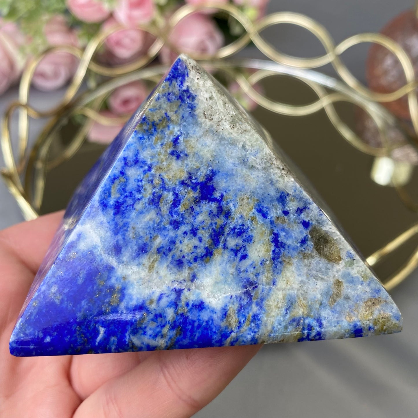 Natural Lazurite pyramid 338g.(Lapis Lazuli)