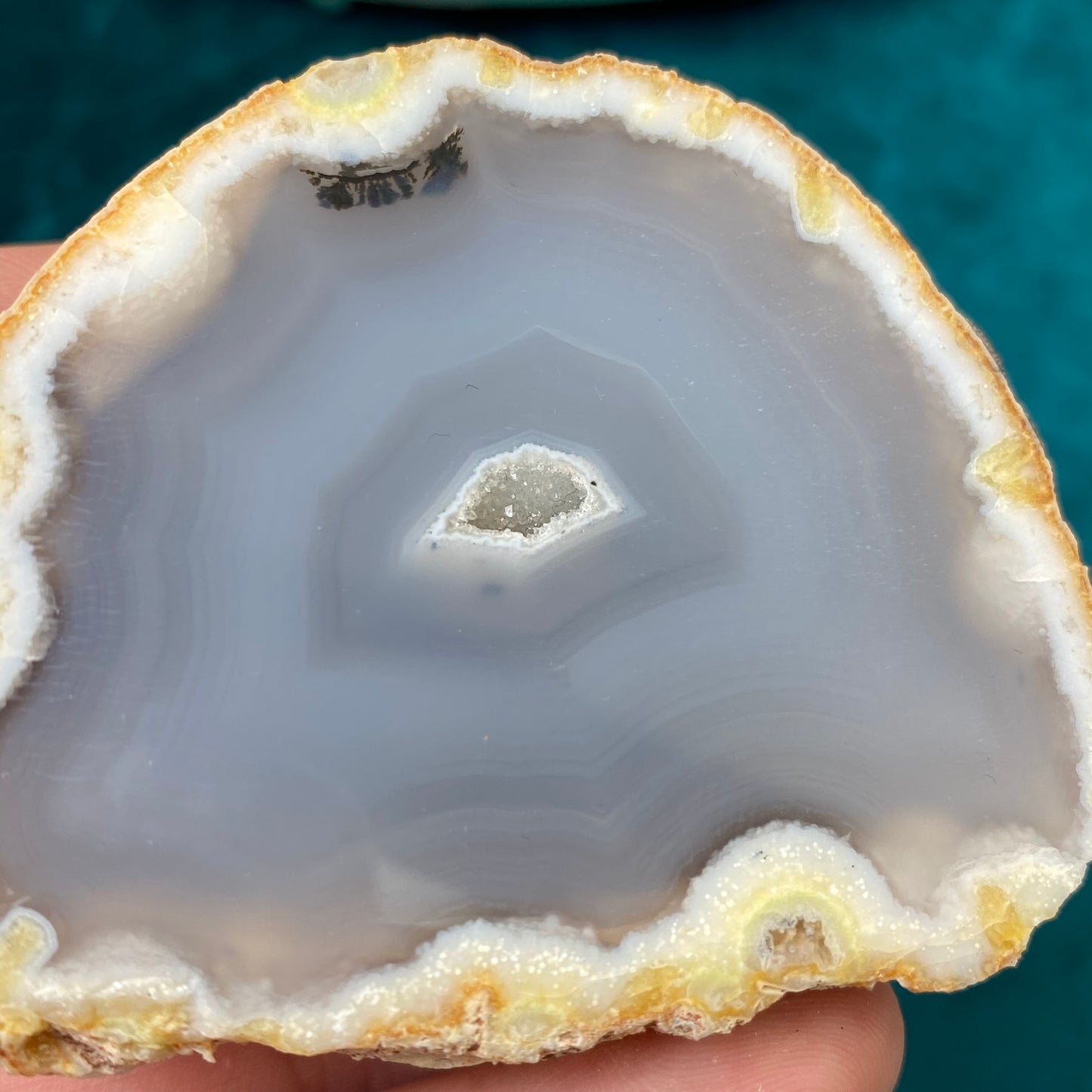 Natural partially polished Agate 124g.