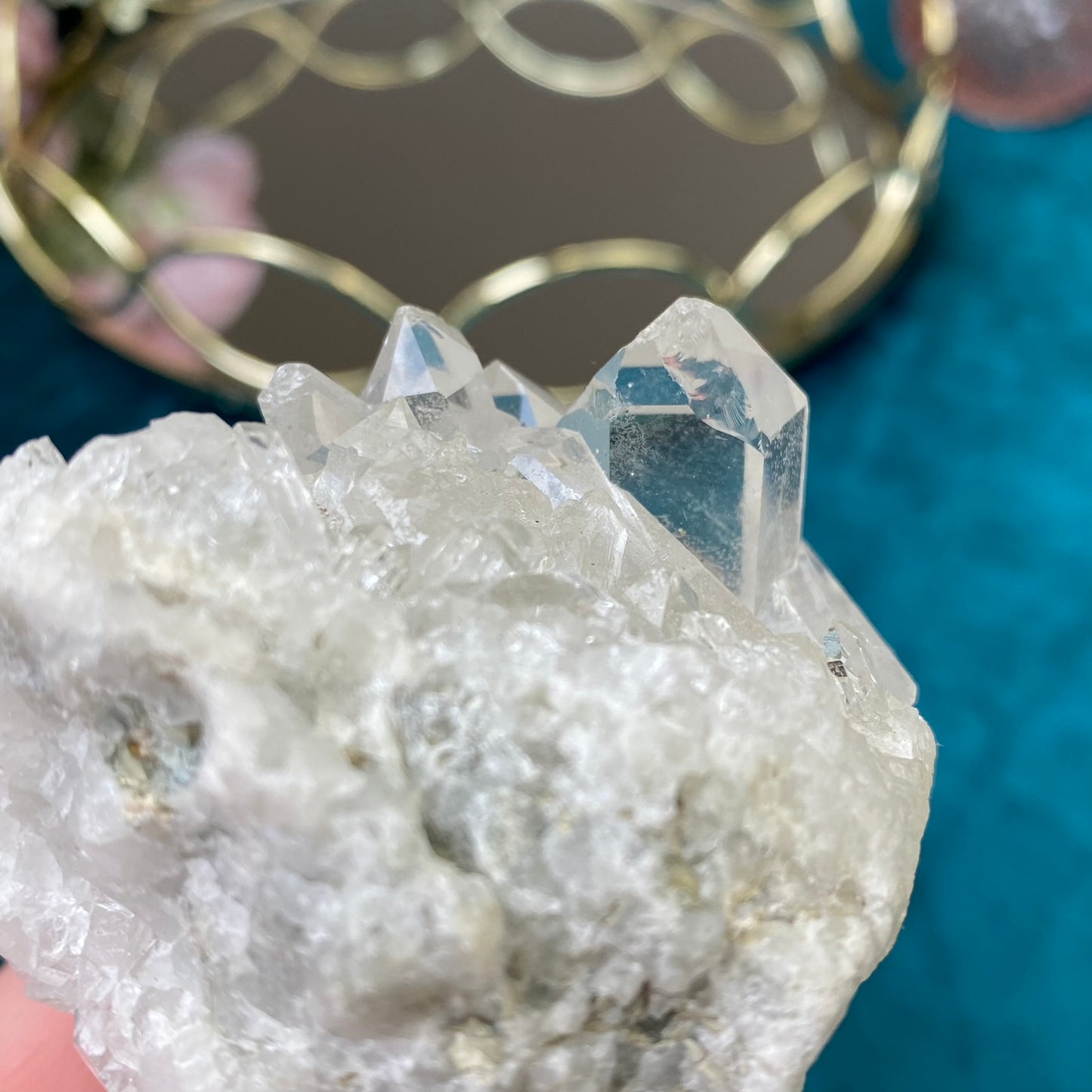 Natural raw Clear Quartz druse 240g.