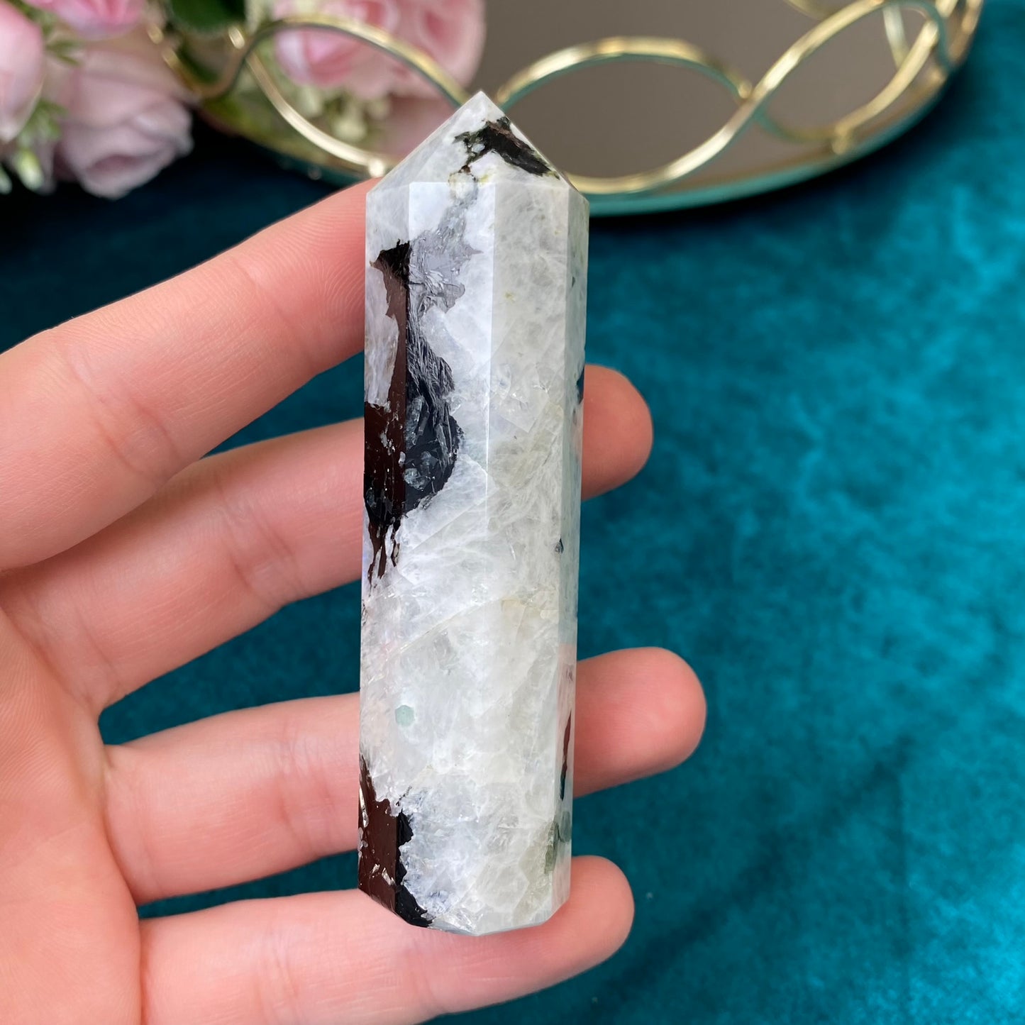 Natural Moonstone tower 78g.