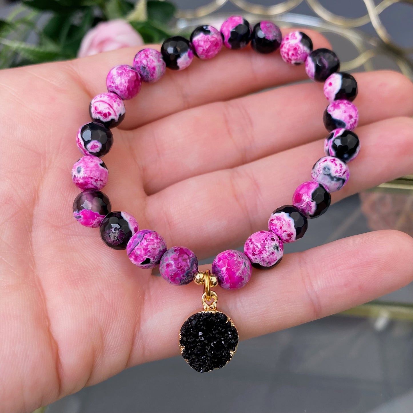 Fire Agate bracelet with Quartz druse pendant (Fire Agate tinted, polished shape, 8mm)