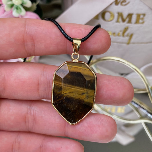 Tiger Eye pendant (Tiger Eye)