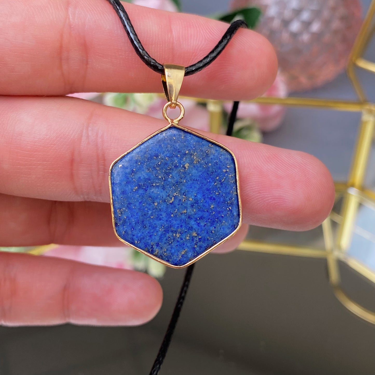 Lazurite pendant (Lazurite)