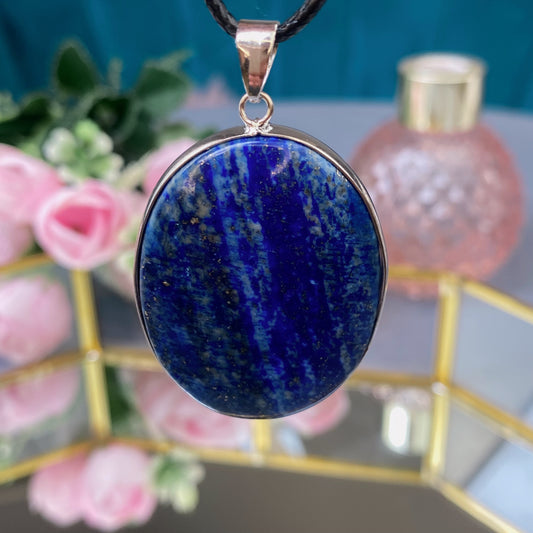 Lazurite pendant