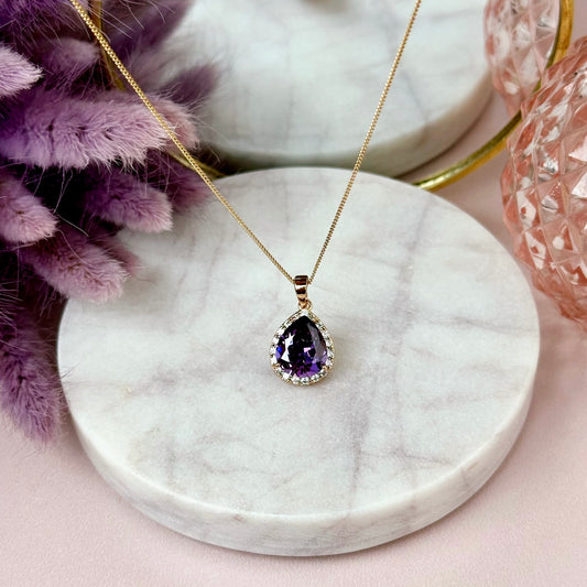 Apzeltīta Kaklarota "Royal Glow " ar violetas krāsas kristālu  (45cm)