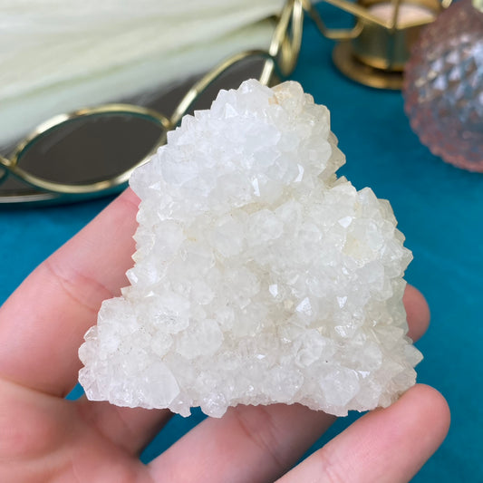 Natural raw Chalcedony druse/ cluster 181g.
