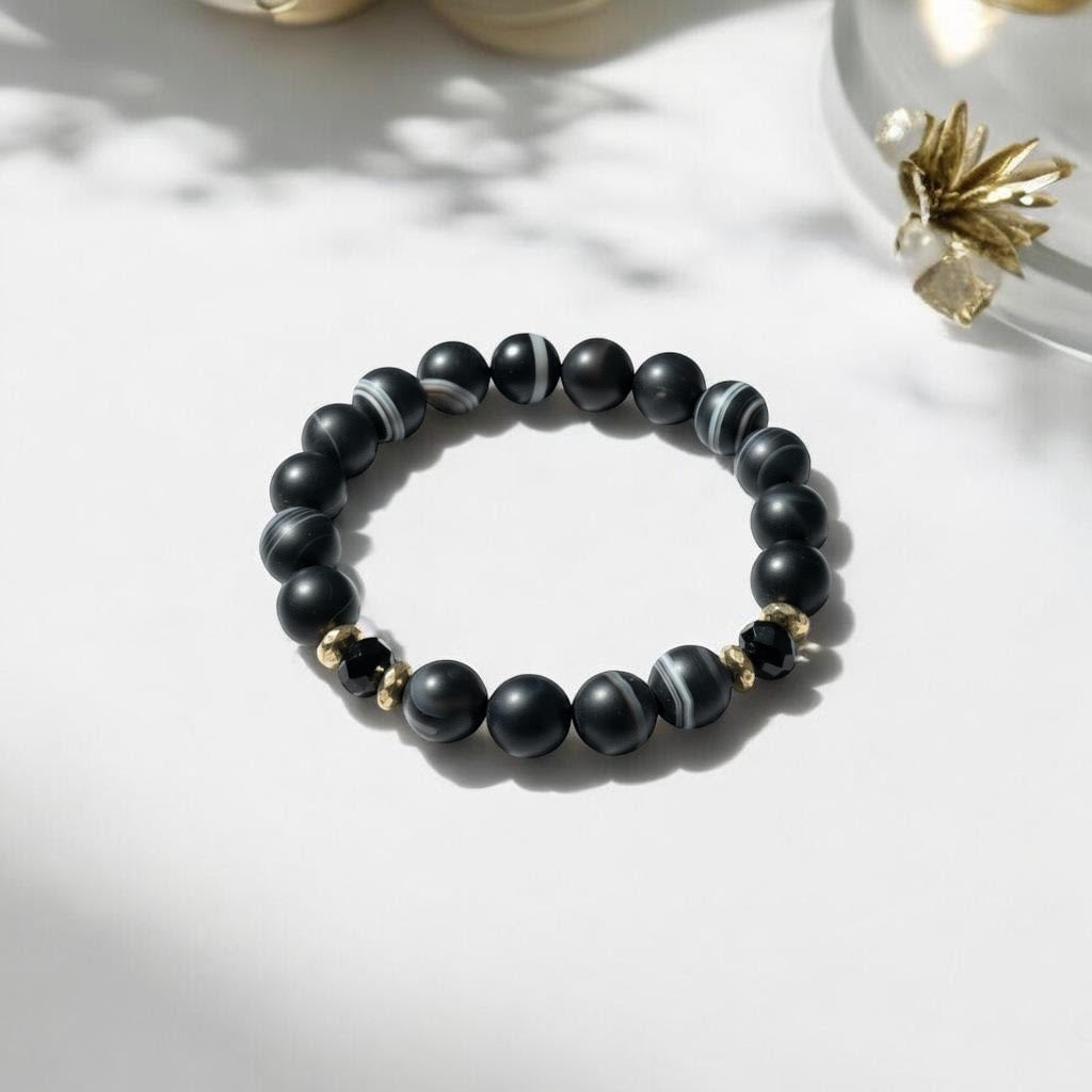 Melnā Ahāta rokassprādze (Ahāts, matēts, 10mm)