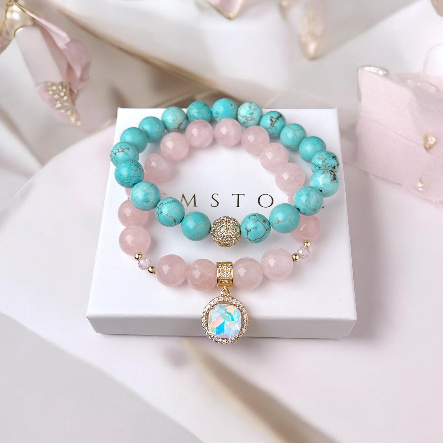 Madagaskaras Rozā Kvarca un Magnezīta aproču komplekts (Rozā Kvarcs, Magnezīts( tonēts) 10mm)