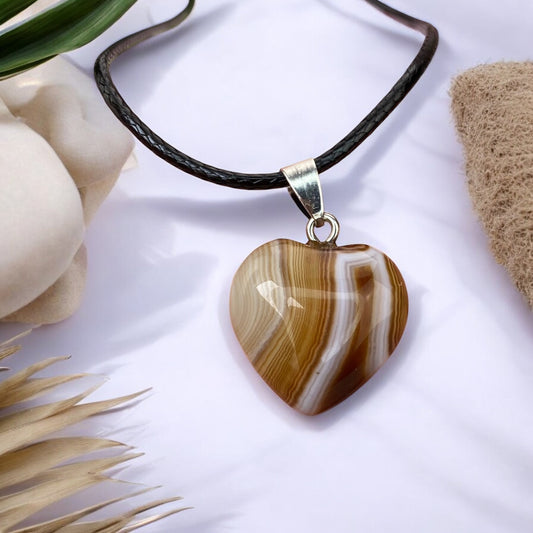 Agate pendant "heart"