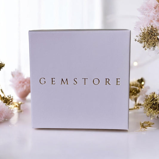 Dāvanu kastīte balta (86x86x26cm)