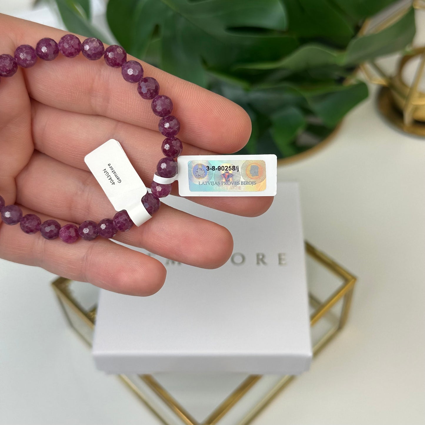 Rubīna rokassprādze ar sertifikātu (Rubīns 58ct, 6mm. Mīlestībai, panākumiem un enerģijai.)