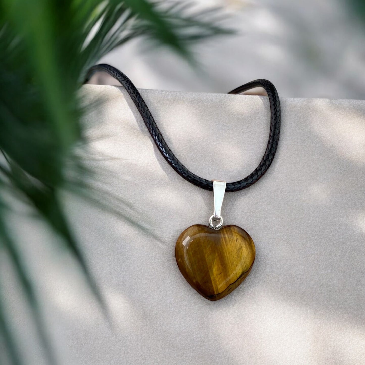 Tiger's Eye pendant "Heart"