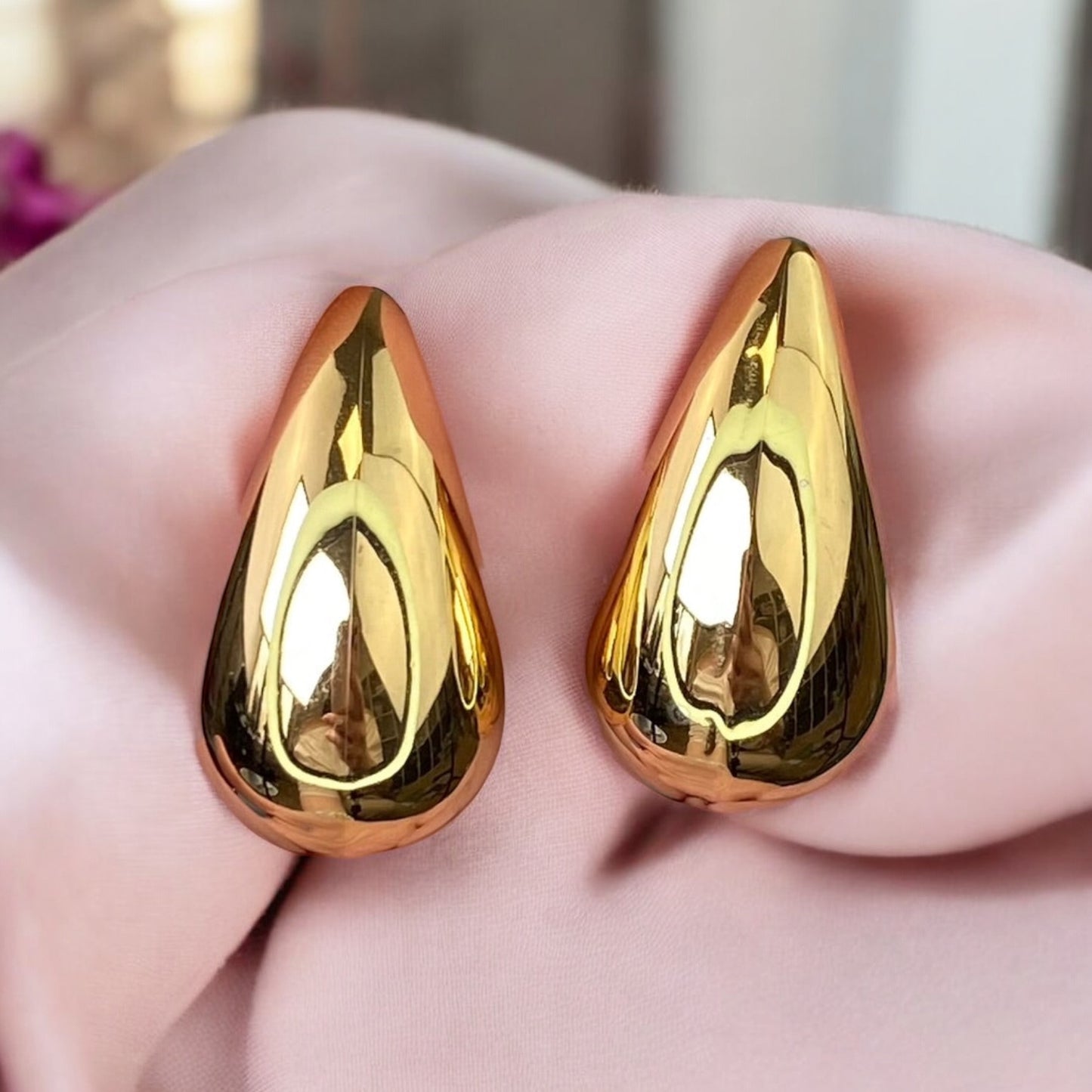 Gold Plated Stainless Steel Teardrop Earrings (size-S)
