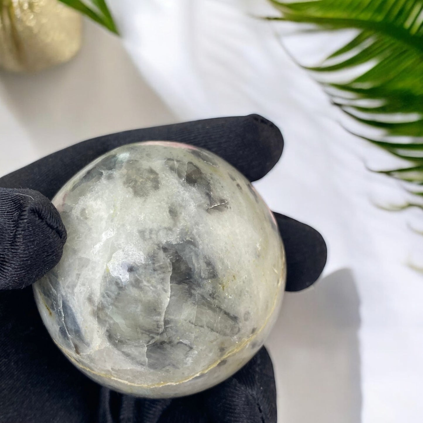 Mēnessakmens ar Labradorītu (5,1 cm)