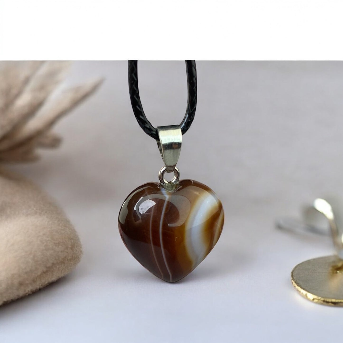Agate pendant (Heart)