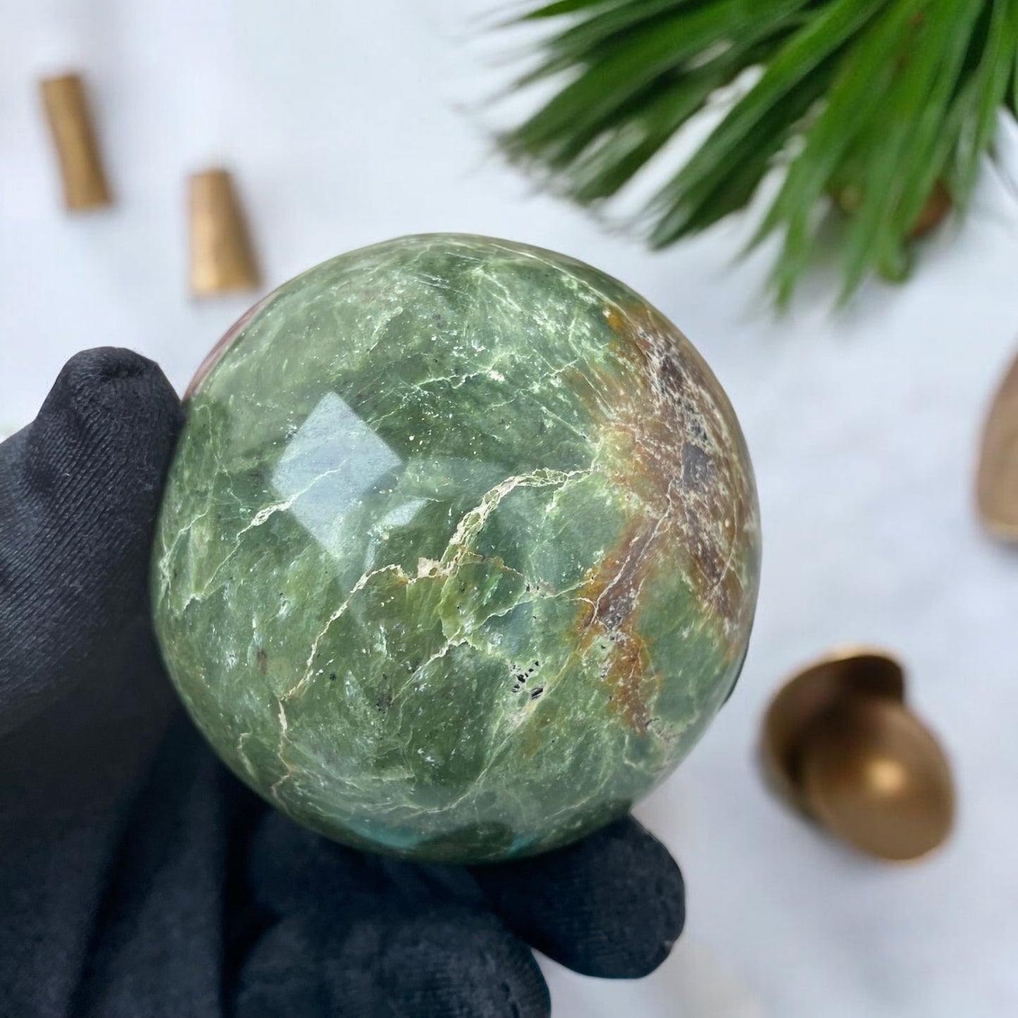 Hrizopāla lode (Hrizopāls - Zaļais Opāls, 301g., 5,7cm)