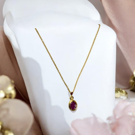 Rubīna kaklarota (Rubīns 5ct ar sertifikātu, Sudrabs 925-apzeltīts, 40-45cm.)