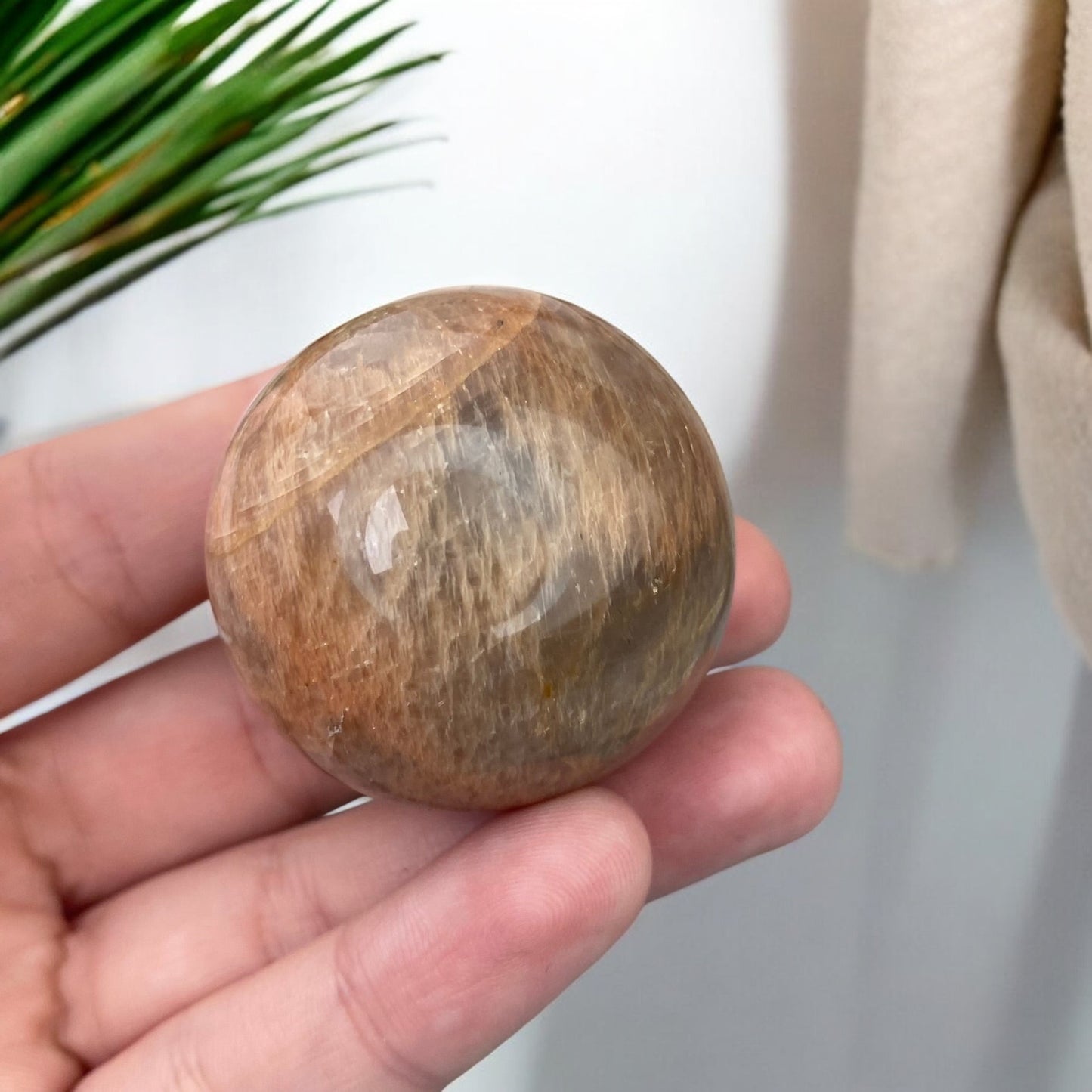 Saulesakmens lode (4cm, 88g.)