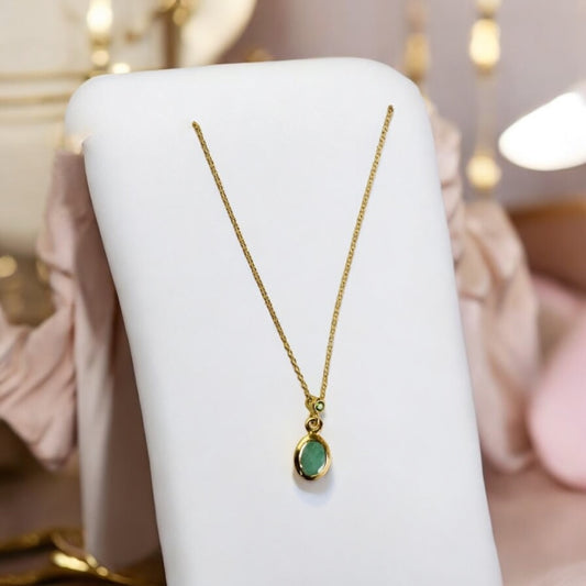 Smaragda kaklarota (Smaragds 5ct ar sertifikātu, Sudrabs 925-apzeltīts, 40-45cm.)