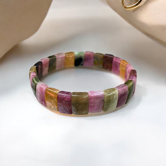 Turmalīna rokassprādze (Turmalīns)