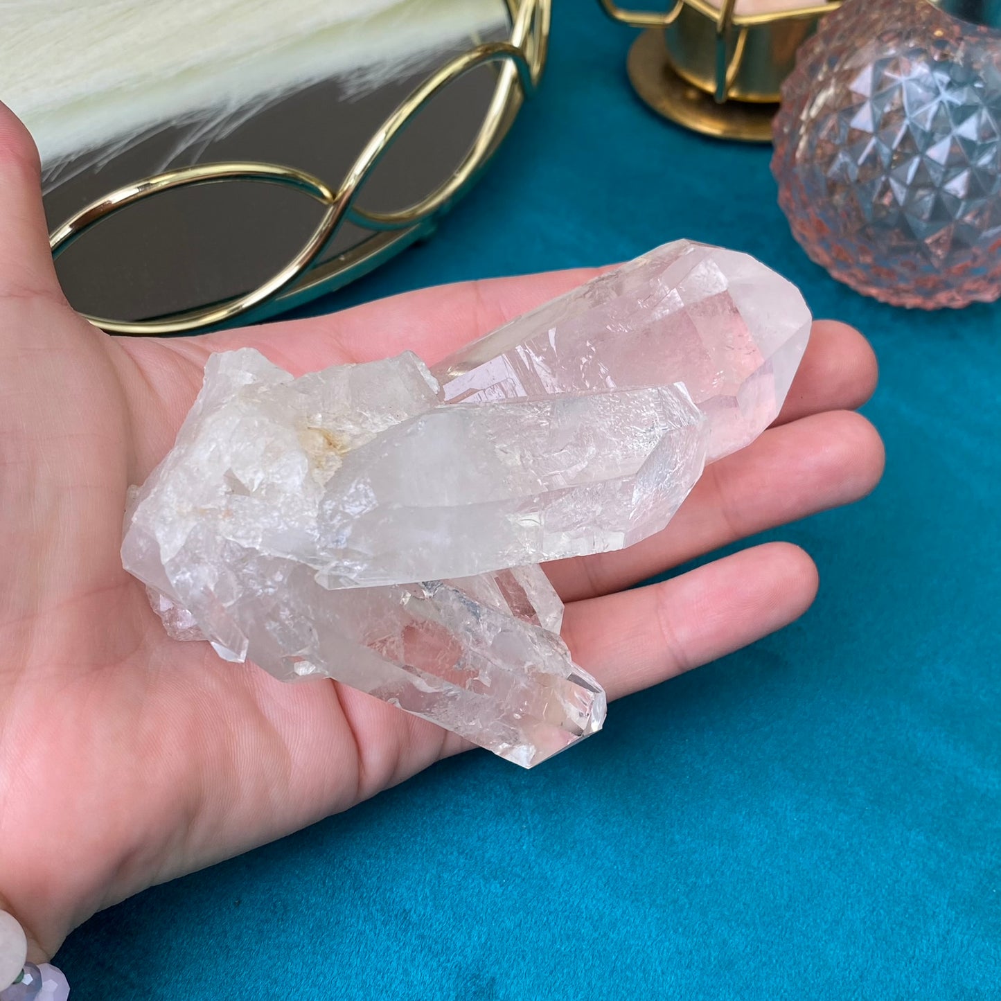 Natural raw Clear Quartz druse 276g.